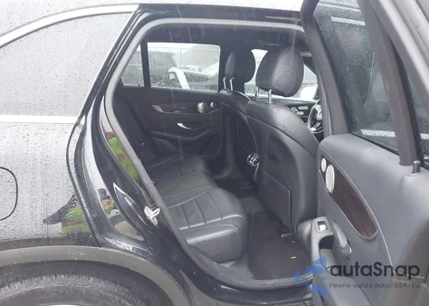 2017 Mercedes-Benz Glc 300 4Matic from USA, damaged, VIN WDC0G4KBXHF248728